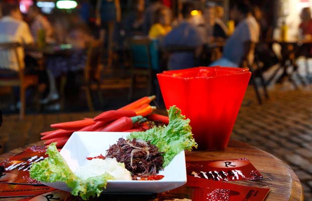 Carne seca com purê de aipim<br> Carne seca com purê de aipim<br>