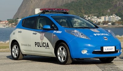 Policiais ficam feridos em ataque com granada no centro do Rio