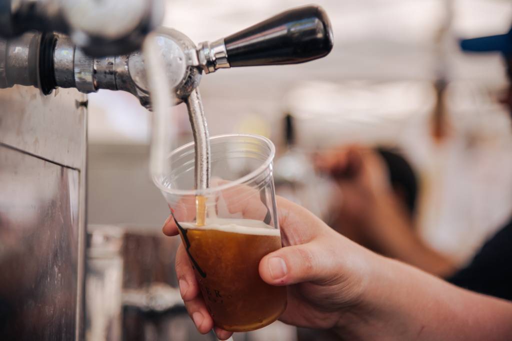 Barra abriga festival de cervejas fluminenses