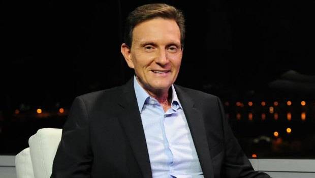 Crivella garante pagamento de servidores municipais