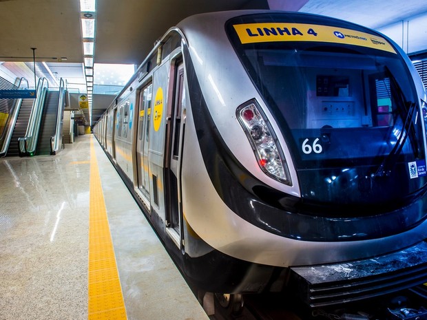 Linha 4 do metrô vai ser aberta à população com horário estendido