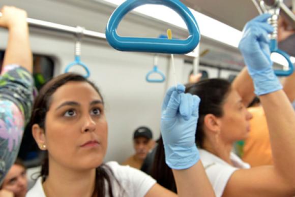 Cientistas estudam micro-organismos no metrô na Rio 2016