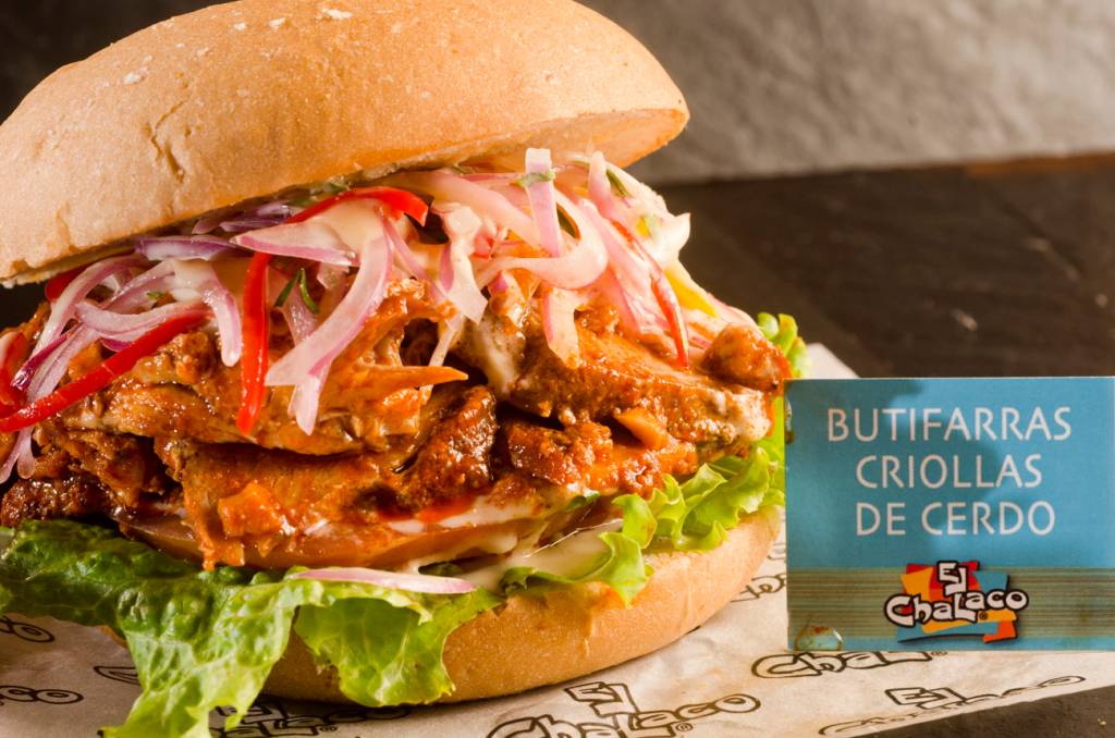 Uma seleção de sanduíches típicos de diferentes países