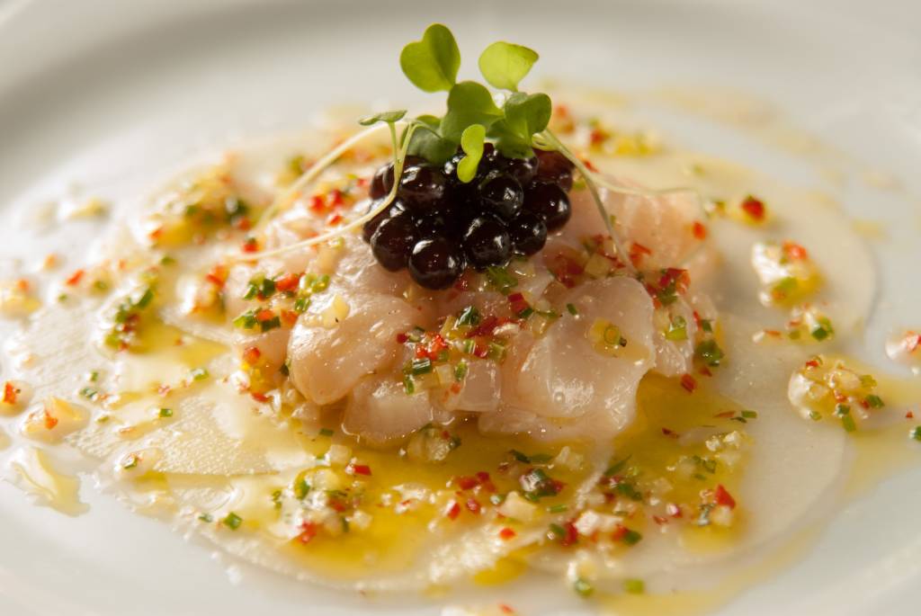 Pratos crus são uma boa aposta para amenizar o calor