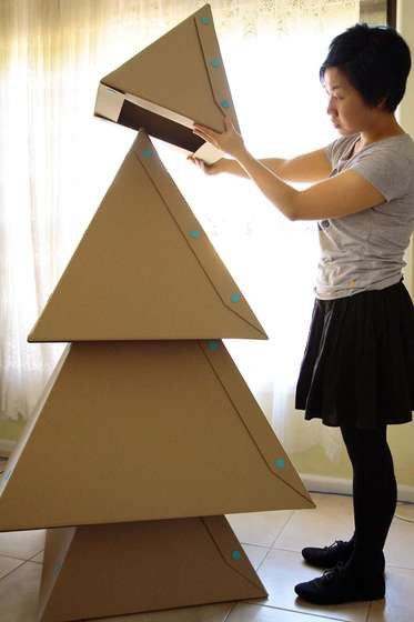 Feita com papelão Feita com papelão