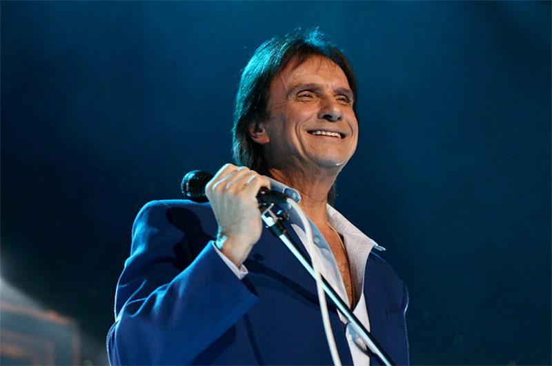 Roberto Carlos arranja briga com estilista italiano Roberto Cavalli