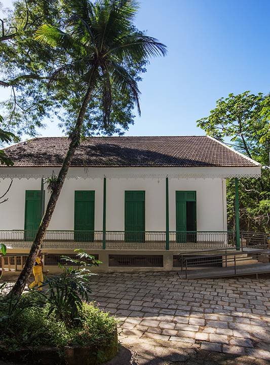 A fachada restaurada de um dos casarões do Museu da Cidade: espaço para mostras temporárias