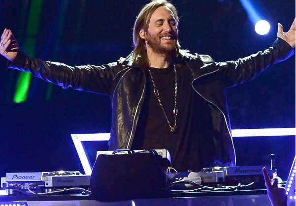 David Guetta lança novo single