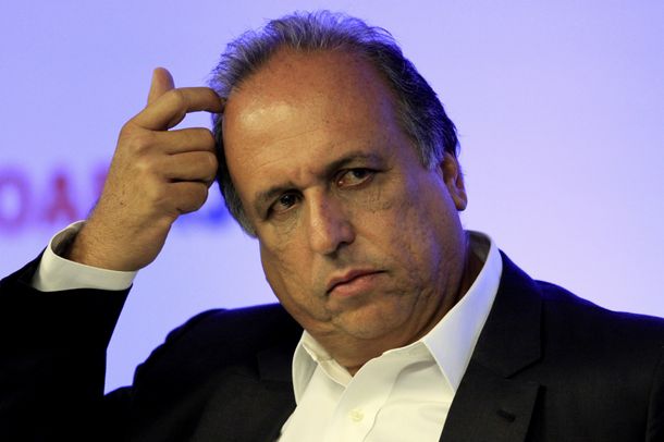 Pezão diz que Rio só tem dinheiro para pagar 7 meses da folha em 2017