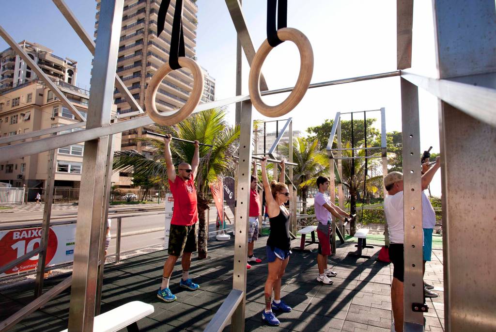 Praia de Ipanema ganha academia gratuita durante o verão