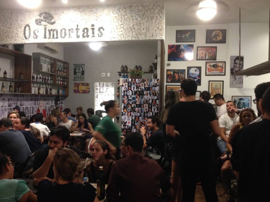 Após reforma, Os Imortais reabre com novidades