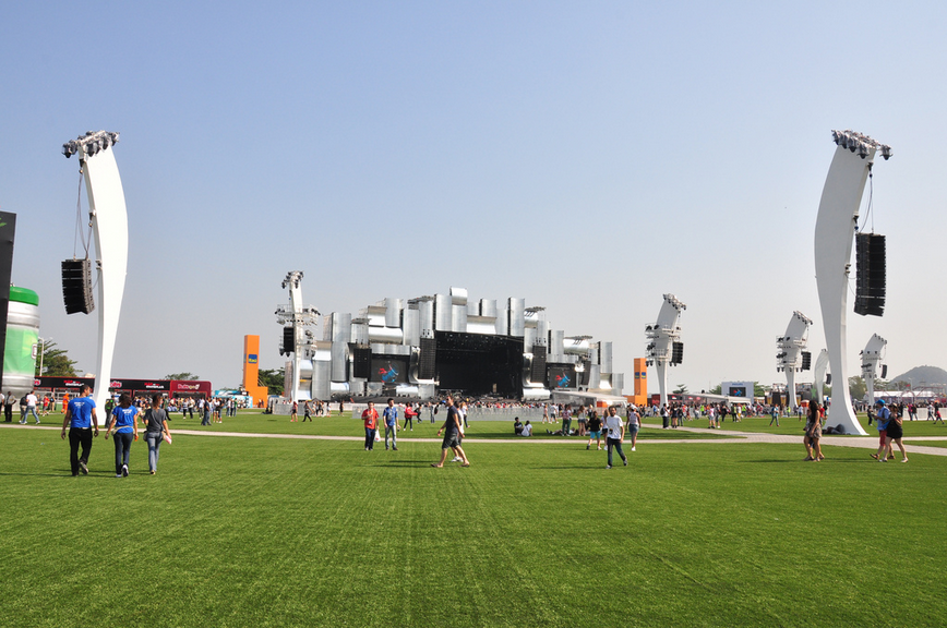 Cacique Cobra Coral é contratado para evitar chuva