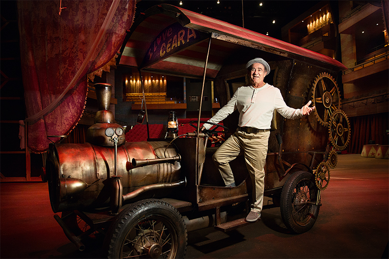 Aos 79 anos, Renato Aragão estreia no teatro