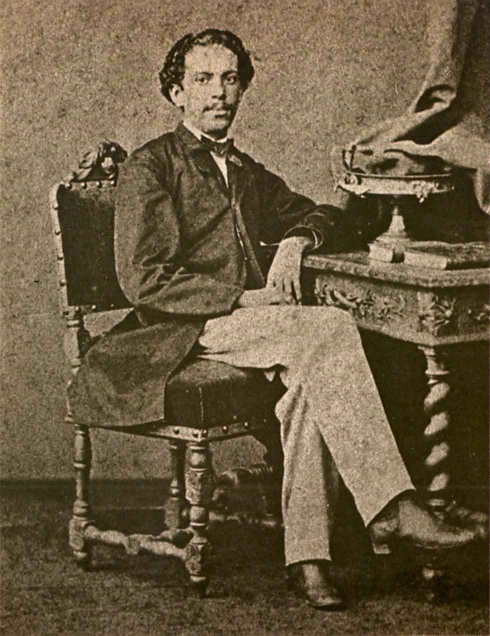 Poema esquecido de Machado de Assis é redescoberto