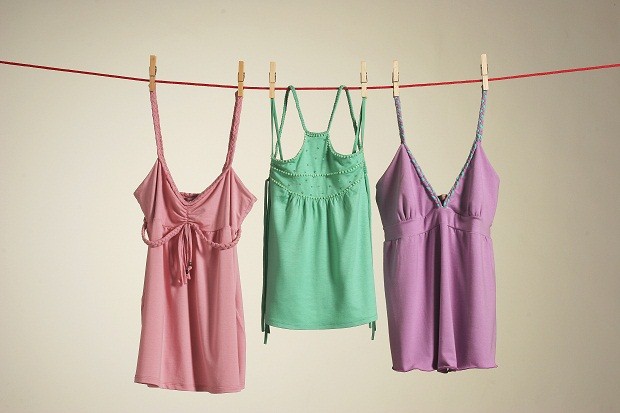 Bazar beneficente Doar Fashion promove feirão online