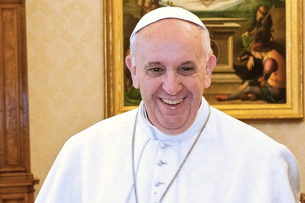 Bufê de evento de recepção ao Papa Francisco só terá água, café e biscoitos