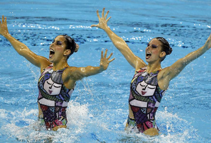 Lara Teixeira e Nayara Figueira