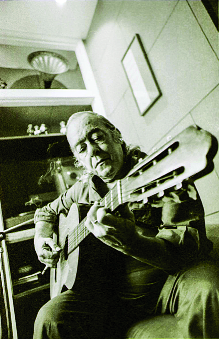 DVD de documentário sobre Vinicius  de Moraes é lançado no IMS