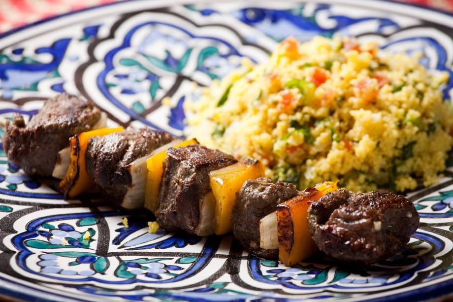 Shish Kebbab de cordeiro: no Arab