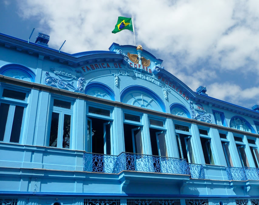 Deputado Carlos Minc comemora: “A Fundição Progresso fica!”