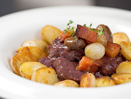 Boeuf bourguignon: R$ 59,00