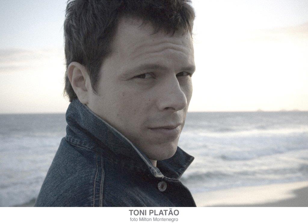 A voz de Toni Platão, ontem, hoje e logo mais na Miranda