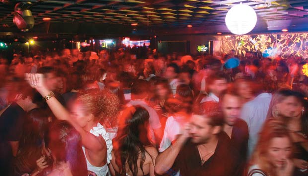 Uma festa em cada esquina