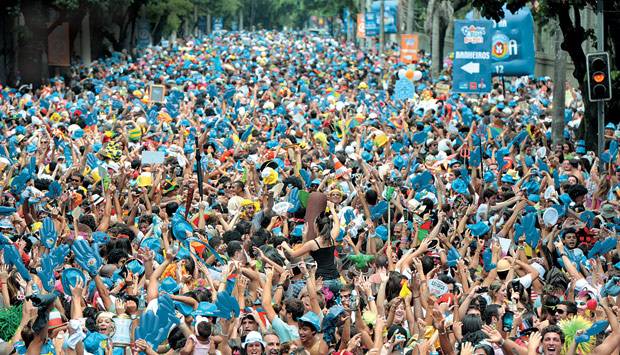Uma festa em cada esquina
