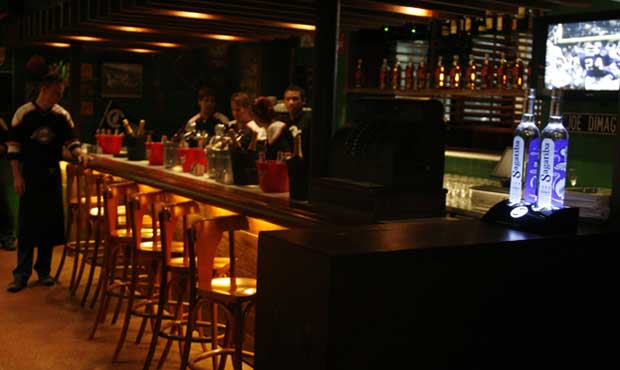 Filial de Botafogo dá dose extra de chope de 450 mililitros<br> Filial de Botafogo dá dose extra de chope de 450 mililitros<br>