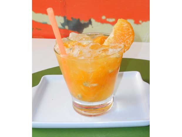 Estabelecimento do Centro traz preços em conta para drinks como a caipirinha de tangerina com gengibre<br> Estabelecimento do Centro traz preços em conta para drinks como a caipirinha de tangerina com gengibre<br>