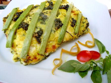 Lasanha com molho pesto e abobrinha temperada com limão siciliano.<br> Lasanha com molho pesto e abobrinha temperada com limão siciliano.<br>