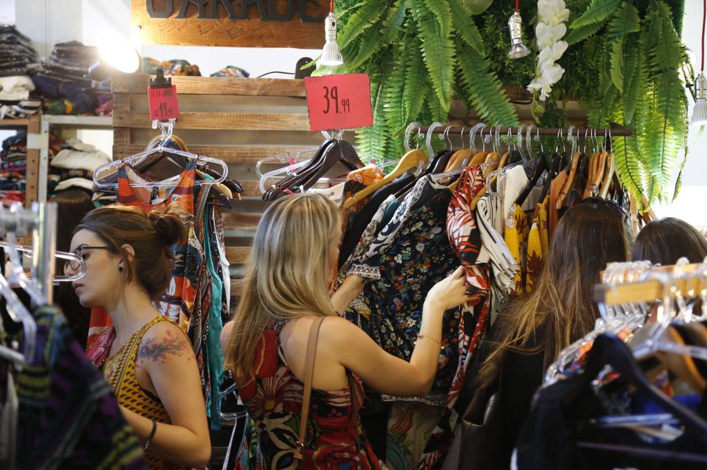 Circuito Moda Carioca reúne marcas com desconto em São Cristóvão