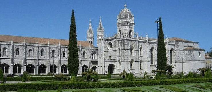 Pensando em ir a Portugal?
