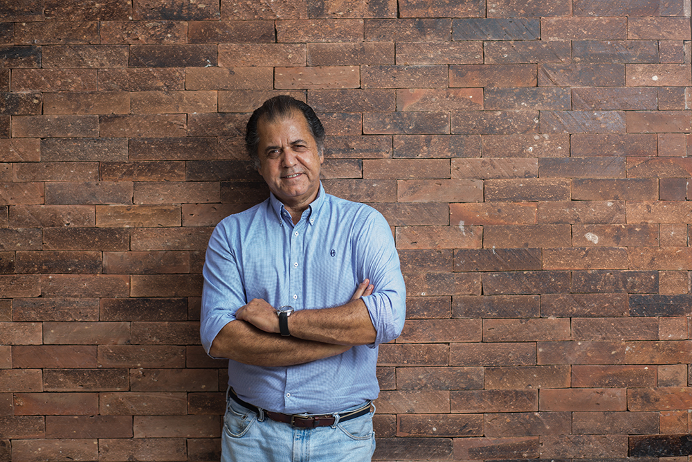 Omar Peres, dono do La Fiorentina, quer entrar para a política