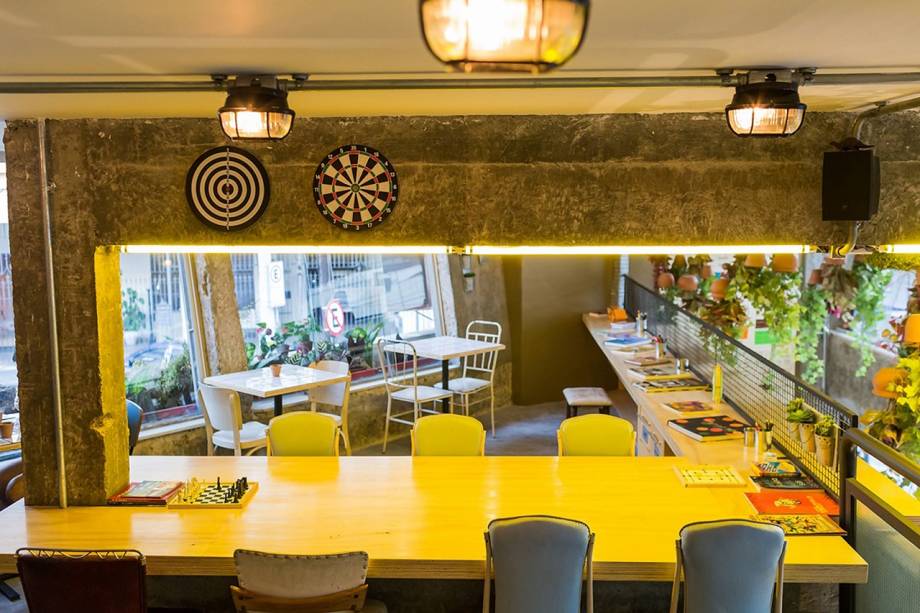 O salão do segundo piso O salão do segundo piso