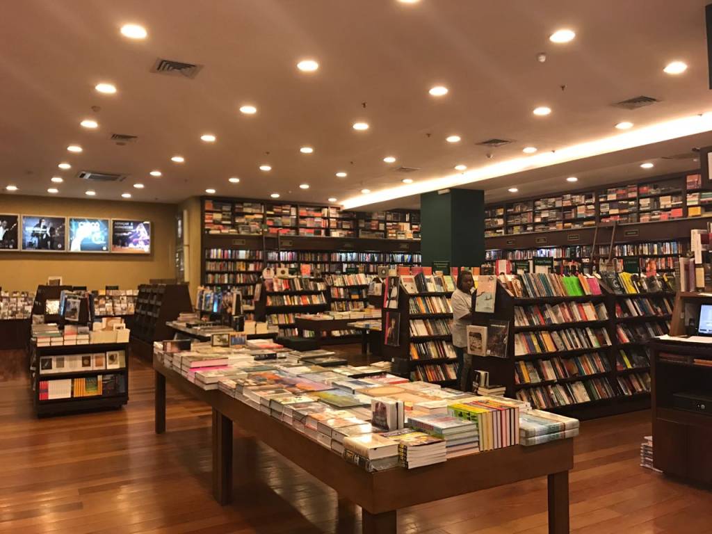 Livraria promove encontro para discutir obras de José Saramago