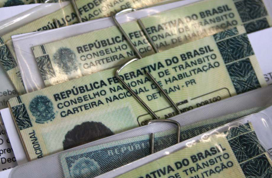 Detran oferece serviços gratuitos na terça (25)