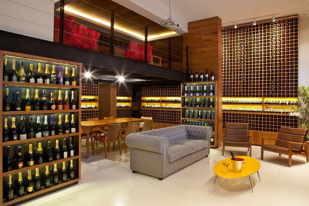 Porto di Vino tem degustações de vinhos franceses em julho