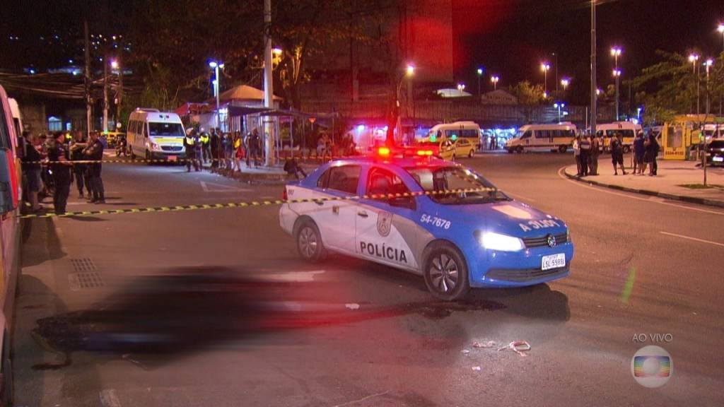 Polícia investiga corpos encontrados em São Conrado