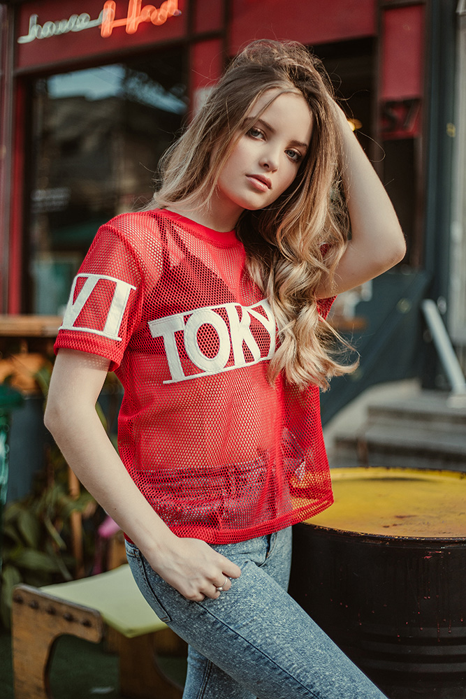 Rival de musa teen, Giovanna Chavez ganha bênção de Edir Macedo