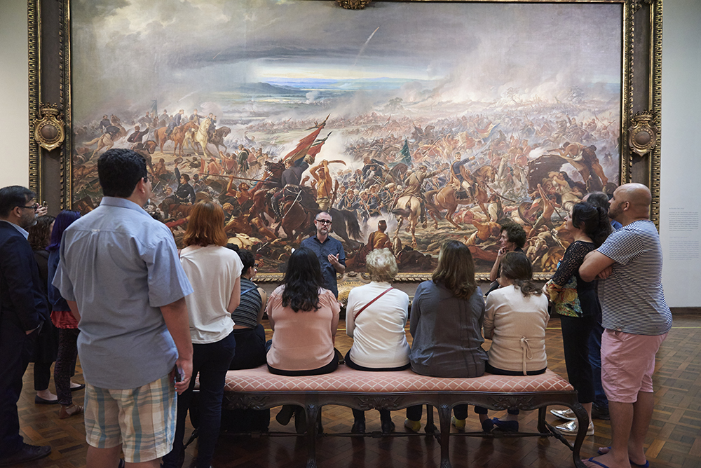 Roteiros turísticos alternativos mostram histórias antigas do Rio