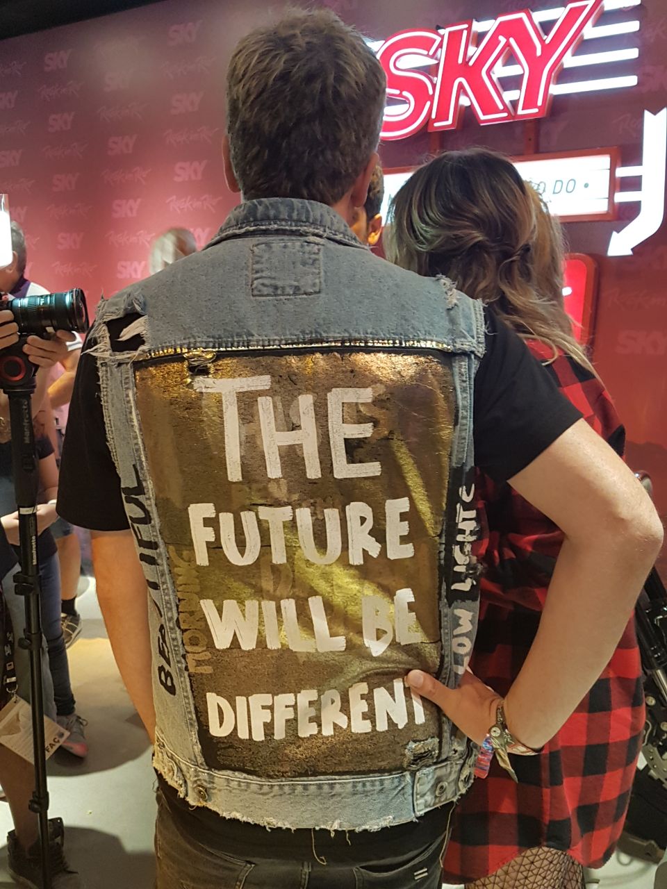 Rock in Rio 2017: Rogério Flausino, do Jota Quest, protesta