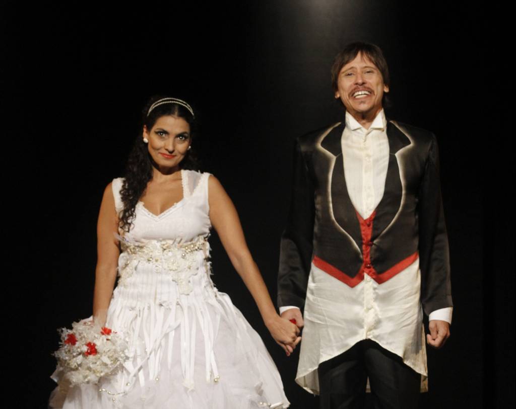 Cia Atores de Laura segue com as comemorações de aniversário