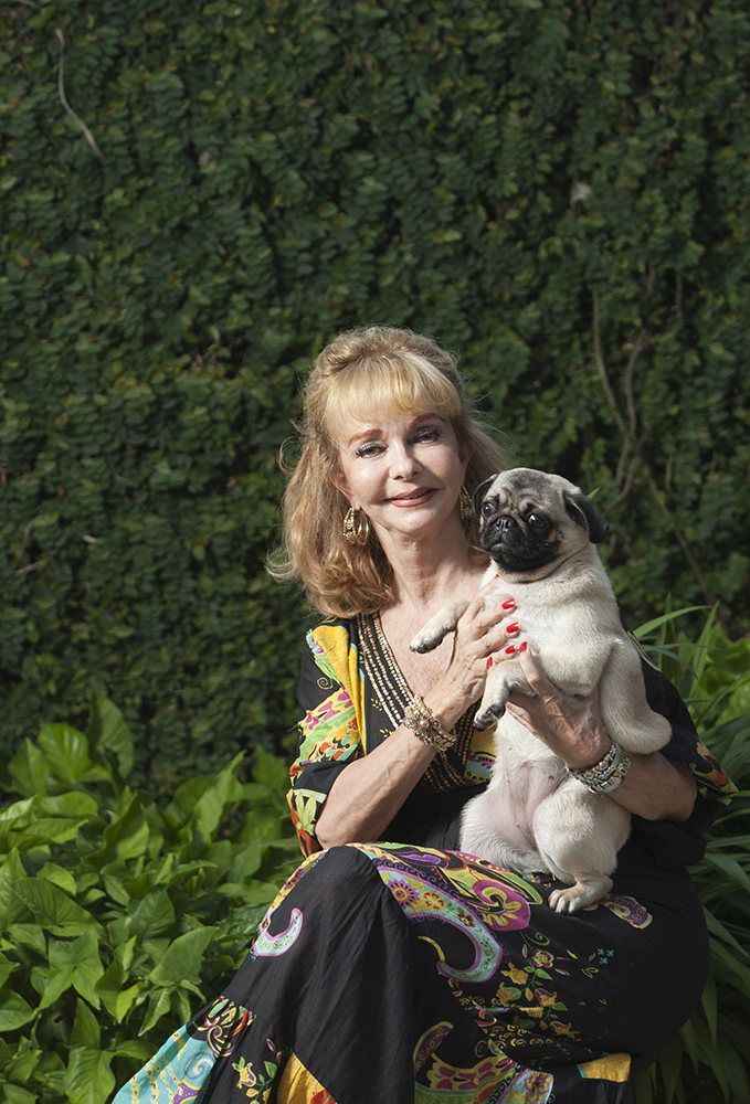 Vera Loyola arranja encrenca com designer de bijuterias