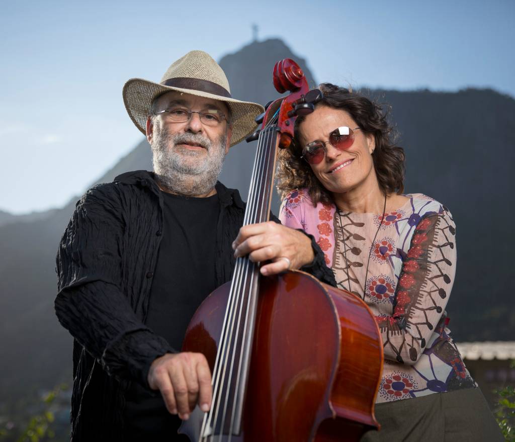 Quatro repertórios de homenagens