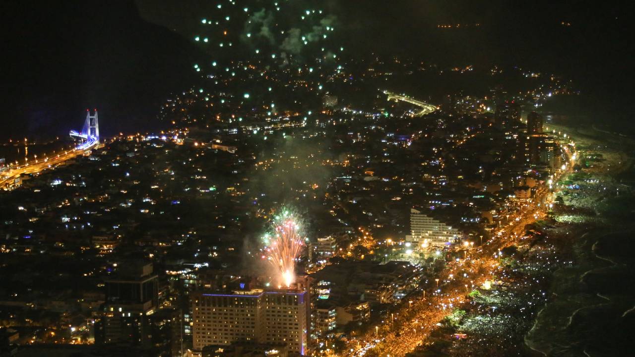calendário de festas da virada de ano no Rio há uma década.