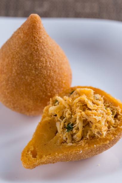 A boa e velha coxinha rende um lanche despretensioso A boa e velha coxinha rende um lanche despretensioso
