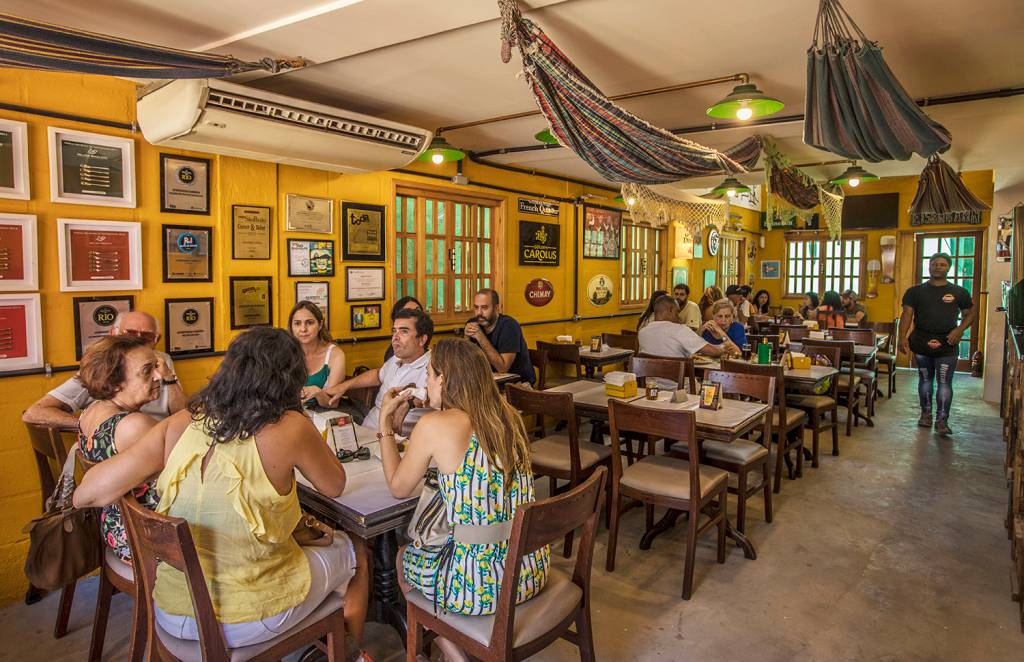 Aconchego Carioca estreia em novo endereço na Praça da Bandeira