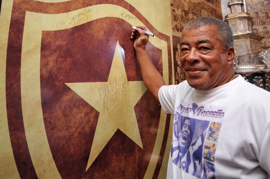 Herói da Copa de 70, Jairzinho agora cobra cachê para dar entrevistas