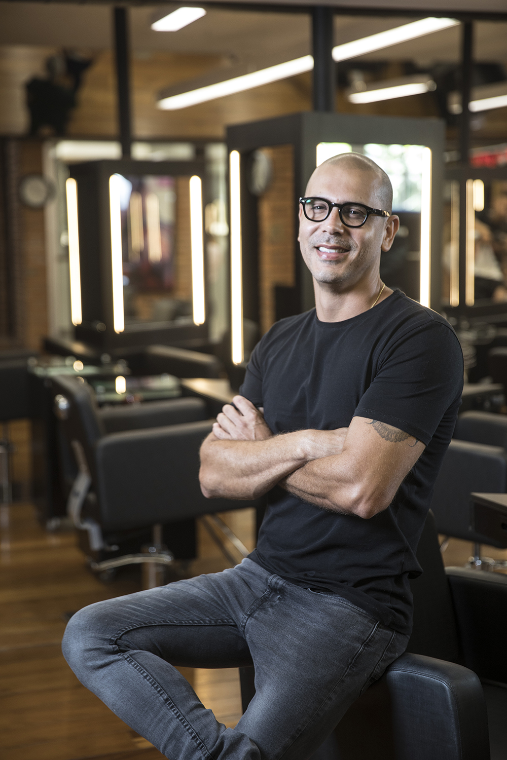 Quem são e quanto cobram os coloristas das famosas